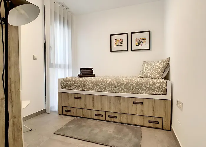 Lägenhet Balcon De La Laguna, Ground Floor Apt, Stunning Garden, Pools - By Oyoostays *