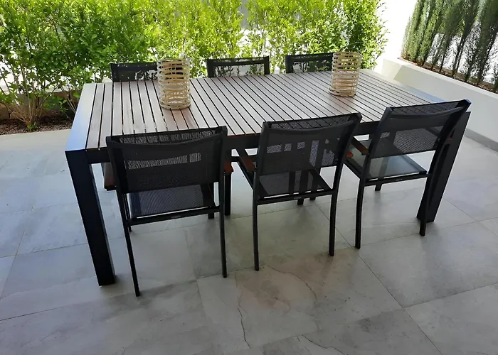 Balcon De La Laguna, Ground Floor Apt, Stunning Garden, Pools - By Oyoostays 公寓 托雷维耶哈