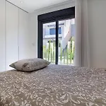 Balcon De La Laguna, Ground Floor Apt, Stunning Garden, Pools - By Oyoostays * Торевьиа